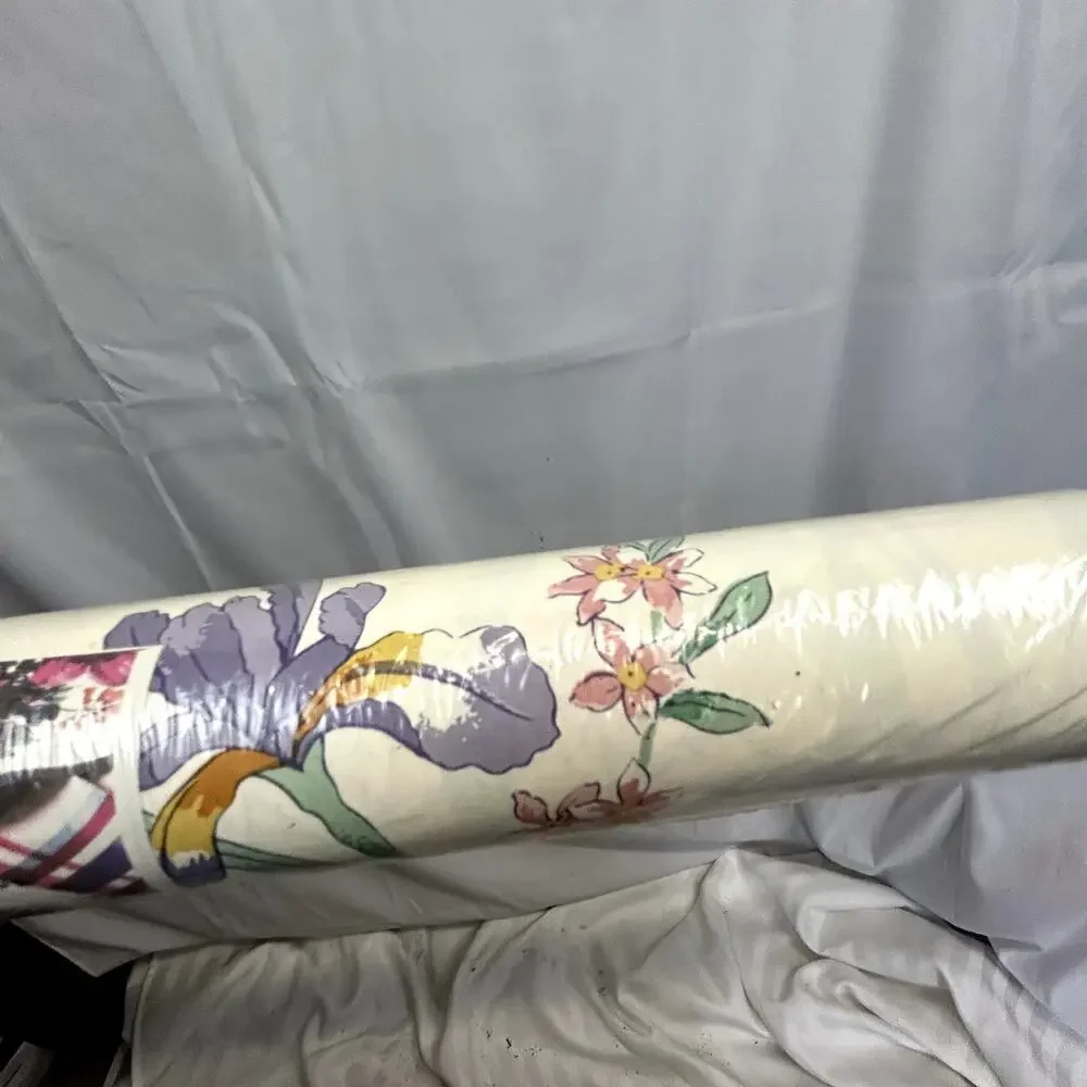 SKU2498 Vintage Imperial Wallcoverings Springs Iris Floral Wallpaper 72 Sq Ft